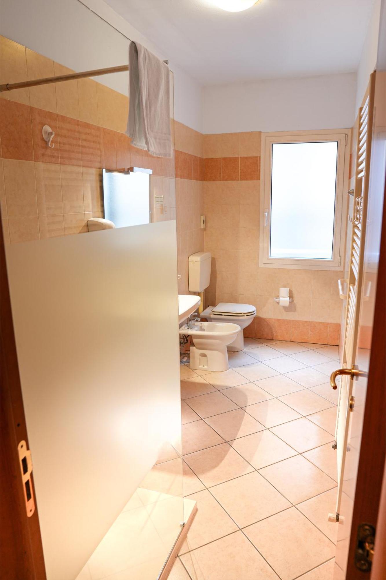 Smart Hotel Ferrara Eksteriør bilde