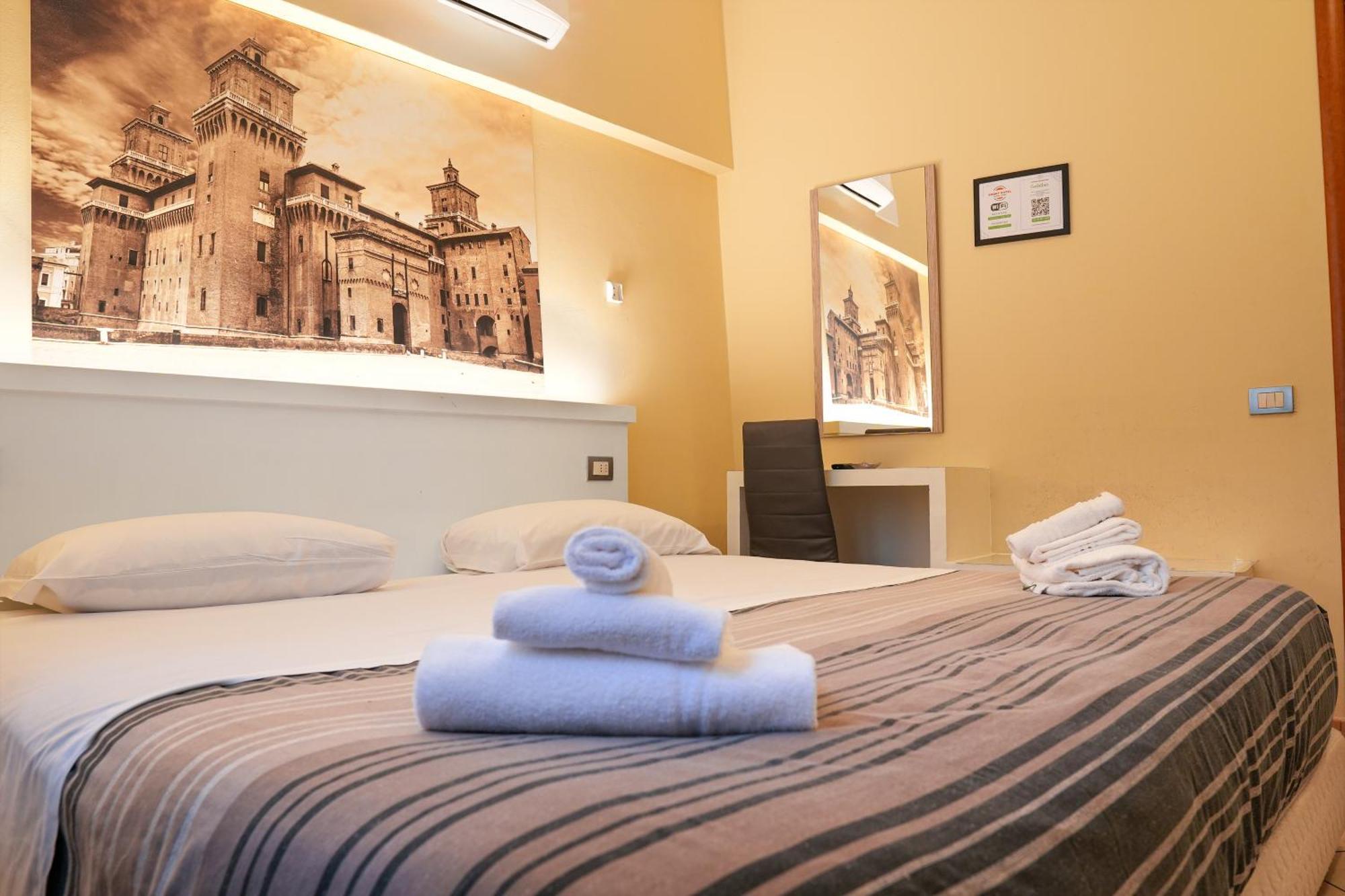 Smart Hotel Ferrara Eksteriør bilde