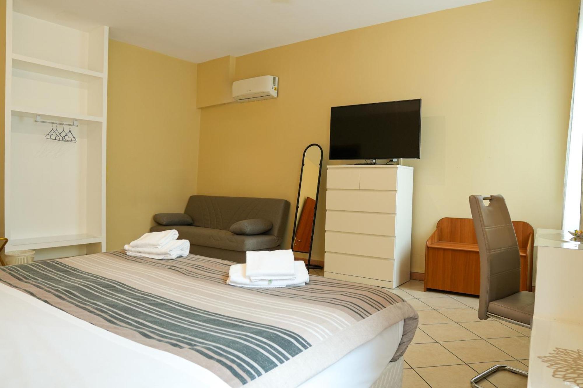 Smart Hotel Ferrara Eksteriør bilde